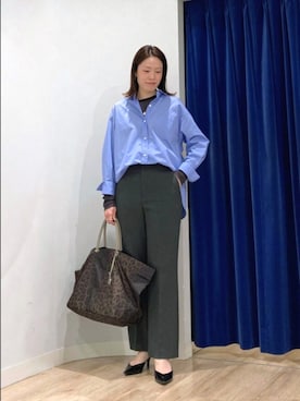 「グレーパンツ」｜Itaniさん（レディース・163cm）の秋コーディネート