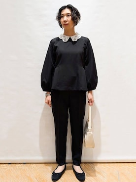 「index（インデックス）のレース衿ペプラムブラウス【洗濯機OK/ストレッチ】（シャツ/ブラウス、ブラック系）」を使った、beer77さん（レディース・161cm）の冬コーディネート