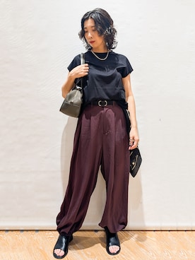 「OPAQUE.CLIP（オペークドットクリップ）の裾絞りバルーンパンツ【洗濯機OK】（Pants、ブラウン系）」を使った、beer77さん（レディース・161cm）の夏コーディネート
