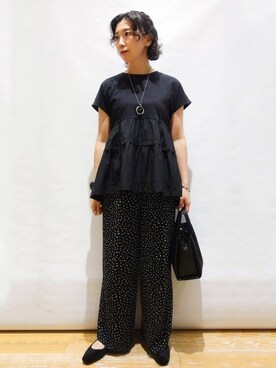 「OPAQUE.CLIP（オペークドットクリップ）のドッキングティアードトップス【洗濯機洗い可】（Tシャツ/カットソー、ブラック系）」を使った、beer77さん（レディース・161cm）の夏コーディネート