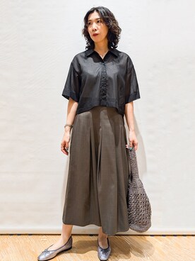 「index（インデックス）の麻調ツイルラップ風プリーツスカート【洗濯機OK/イージーアイロン/防シワ】（スカート、ブラウン系）」を使った、beer77さん（レディース・161cm）の春コーディネート