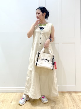 「アイテム（ポーチ）」を使った、SAKI 🍣さん（レディース・151cm）の秋コーディネート