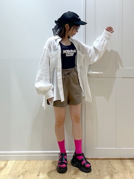 「アイテム（スウェットパンツ、グリーン系）」を使った、SAKI 🍣さん（レディース・151cm）の夏コーディネート