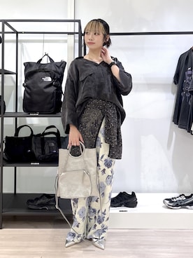 「ROSE BUD（ローズバッド）のアイテム（トップス）」を使った、SAKI 🍣さん（レディース・151cm）の春コーディネート