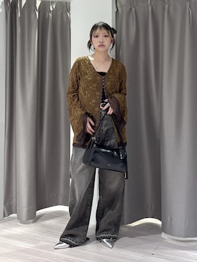 「ROSE BUD（ローズバッド）のCREOLME/BARREL FIT DENIM PANTS（デニムパンツ、ブラック系）」を使った、SAKI 🍣さん（レディース・151cm）の秋コーディネート