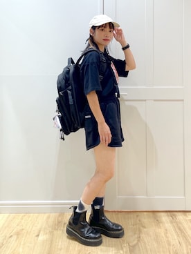 「アイテム（コインケース）」を使った、SAKI 🍣さん（レディース・151cm）の夏コーディネート