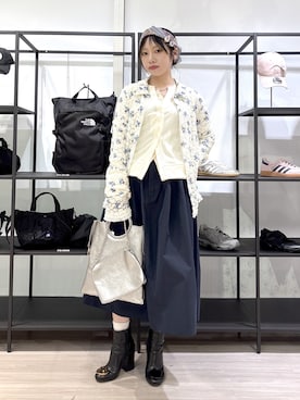 「ROSE BUD（ローズバッド）のアイテム（トップス）」を使った、SAKI 🍣さん（レディース・151cm）の春コーディネート