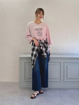 「WA ORiental TRaffic（ダブルエーオリエンタルトラフィック）のニュアンス パーツ 付き トング サンダル /62217（サンダル、ブラック系）」を使った、moekaさん（レディース・174cm）の春コーディネート