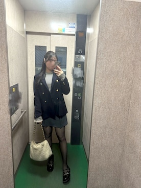 「CHARLES & KEITH（チャールズ & キース）のアイテム（パンプス）」を使った、Chacoさん（レディース・165cm）の秋コーディネート