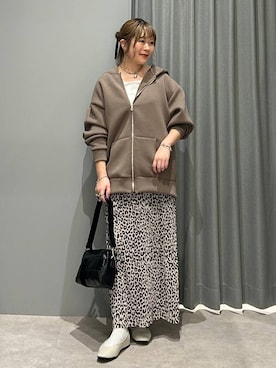 「LEPSIM（レプシィム）のソフトクッションパンプス　638849（パンプス、ホワイト系）」を使った、ばねさん（レディース・158cm）の春コーディネート