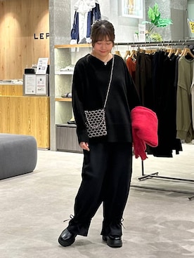 「アイテム（ストール/ショール）」を使った、ばねさん（レディース・158cm）の秋コーディネート