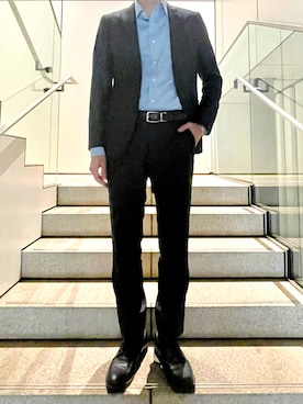 「GUCCI（グッチ）のアイテム（シューズ）」を使った、鈴木達哉さん（メンズ・175cm）の秋コーディネート