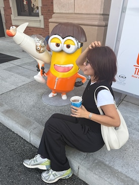 「アイテム（スラックス、ブラック系）」を使った、osakamickeyさん（レディース・163cm）の秋コーディネート