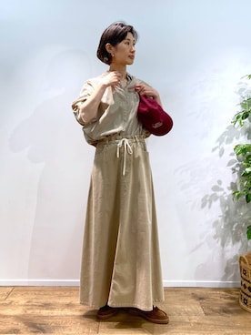 「Overland（オーバーランド）のアイテム」を使った、yumi.さん（レディース・165cm）の夏コーディネート