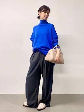 「アイテム（バングル/リストバンド）」を使った、yumi.さん（レディース・165cm）の冬コーディネート