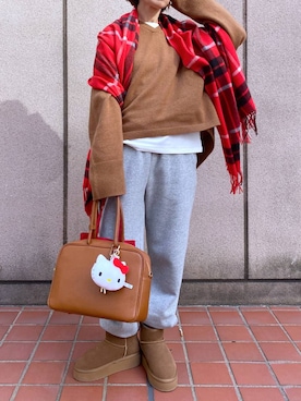 「アイテム（ストール/ショール）」を使った、yumi.さん（レディース・165cm）の秋コーディネート