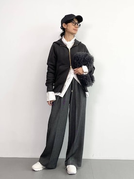 「EU,US NEW BALANCE（イーユーユーエスニューバランス）のアイテム」を使った、yumi.さん（レディース・165cm）の秋コーディネート