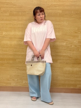 「SHOO・LA・RUE（シューラルー）の【ひんやり】ゆるっと体系カバー BIGアソートTシャツ（Tシャツ/カットソー、ピンク系）」を使った、ぁむさん（レディース・151cm）の夏コーディネート