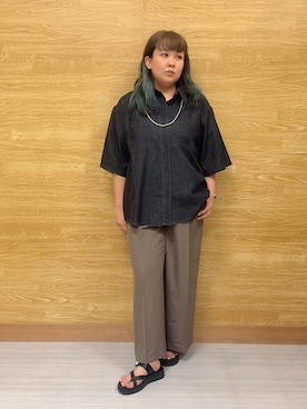「SHOO・LA・RUE（シューラルー）の【セットアップ可/S-LL】ライトオンスデニム 5分袖シャツ（シャツ/ブラウス、ブラック系）」を使った、ぁむさん（レディース・151cm）の夏コーディネート