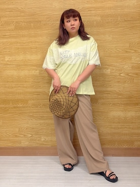 「SHOO・LA・RUE（シューラルー）のペーパー編みハット（ハット、ブラウン系）」を使った、ぁむさん（レディース・151cm）の春コーディネート