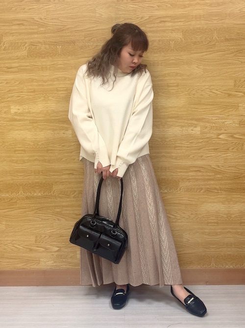 美品✨　23AW 完売品　エブール　ソフトスムースニット スカート　ベージュ 202310_3810500187