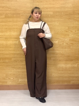 「アイテム（サロペット/オーバーオール、ブラウン系）」を使った、ぁむさん（レディース・151cm）の秋コーディネート