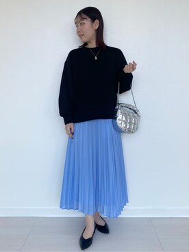 「OPAQUE.CLIP（オペークドットクリップ）のボリュームスリーブトップス【洗濯機洗い可】（T Shirts、ブラック系）」を使った、Natsukiさん（レディース・160cm）の冬コーディネート