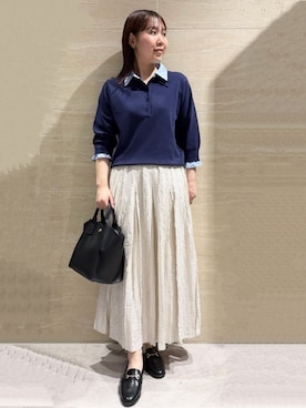 「OPAQUE.CLIP（オペークドットクリップ）のシャツレイヤード風ポロニット【洗濯機OK】（Knitwear、ブルー系）」を使った、Natsukiさん（レディース・160cm）の春コーディネート