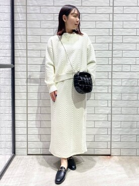 「OPAQUE.CLIP（オペークドットクリップ）のキルトジャカードトップス/セットアップ対応【洗濯機洗い可】（T Shirts、ホワイト系）」を使った、Natsukiさん（レディース・160cm）の冬コーディネート