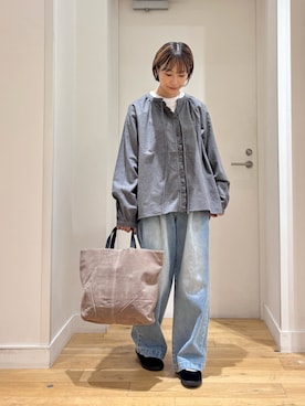 「アイテム（デニムパンツ）」を使った、yokoo さん（レディース・156cm・30代）の秋コーディネート