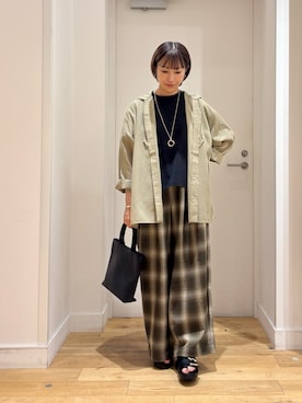「URBAN RESEARCH DOORS（アーバンリサーチドアーズ）のFORK&SPOON　ショルダータックTシャツ（Tシャツ/カットソー、ブラック系）」を使った、yokoo さん（レディース・156cm）の夏コーディネート
