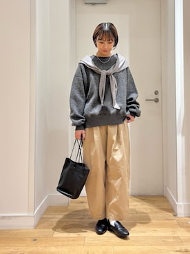 「アイテム（ストール/ショール）」を使った、yokoo さん（レディース・156cm）の秋コーディネート