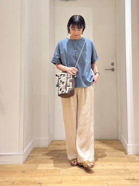 「アイテム（シューズ、イエロー系）」を使った、yokoo さん（レディース・156cm）の春コーディネート