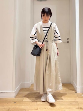 「Gramicci（グラミチ）のアイテム（オールインワン・サロペット）」を使った、imari さん（レディース・156cm）の春コーディネート