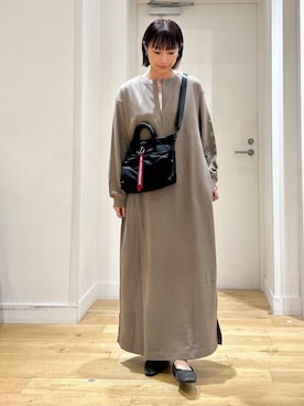 「アイテム（サロペット/オーバーオール、ブルー系）」を使った、yokoo さん（レディース・156cm）の夏コーディネート