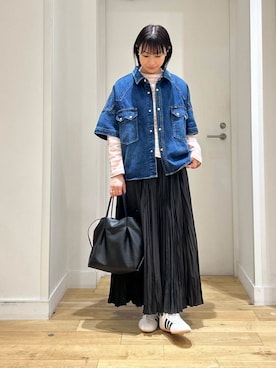 「Lee（リー）のアイテム（シャツ/ブラウス）」を使った、imari さん（レディース・156cm）の冬コーディネート