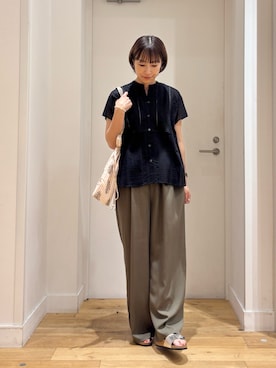 「URBAN RESEARCH DOORS（アーバンリサーチドアーズ）のコットンレース切替ブラウス（シャツ/ブラウス、ブラック系）」を使った、yokoo さん（レディース・156cm）の夏コーディネート