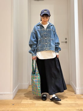 「アイテム（デニムジャケット）」を使った、yokoo さん（レディース・156cm）の秋コーディネート