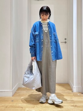 「URBAN RESEARCH DOORS（アーバンリサーチドアーズ）のクッショントート（トートバッグ）」を使った、yokoo さん（レディース・156cm）の冬コーディネート