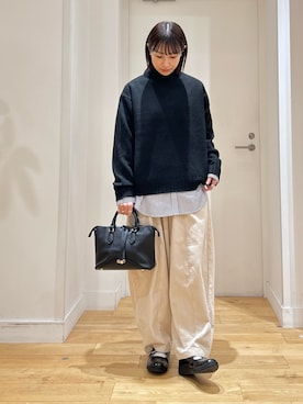 「URBAN RESEARCH DOORS（アーバンリサーチドアーズ）のタートルネックニット（ニット/セーター）」を使った、yokoo さん（レディース・156cm）の冬コーディネート