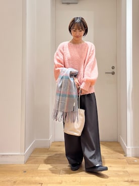 「アイテム（ストール/ショール）」を使った、yokoo さん（レディース・156cm）の秋コーディネート