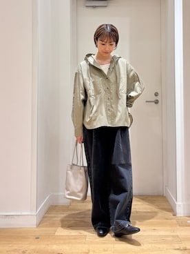 「アイテム（パンプス）」を使った、yokoo さん（レディース・156cm）の秋コーディネート