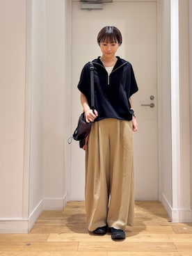 「URBAN RESEARCH DOORS（アーバンリサーチドアーズ）のFORK&SPOON　ハーフジッププルオーバー（その他トップス、ブラック系）」を使った、yokoo さん（レディース・156cm）の春コーディネート