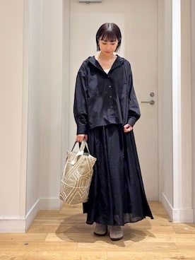 「アイテム（トートバッグ）」を使った、yokoo さん（レディース・156cm）の秋コーディネート
