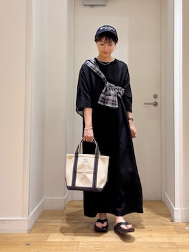 「URBAN RESEARCH DOORS（アーバンリサーチドアーズ）のアイテム（キャップ）」を使った、yokoo さん（レディース・156cm）の春コーディネート