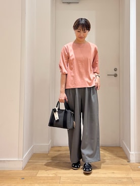 「URBAN RESEARCH DOORS（アーバンリサーチドアーズ）の『UR TECH』サマシェアツイストスリーブプルオーバー（Tシャツ/カットソー、ピンク系）」を使った、yokoo さん（レディース・156cm）の春コーディネート