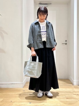 「アイテム（ミリタリージャケット）」を使った、yokoo さん（レディース・156cm）の夏コーディネート