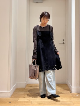 「URBAN RESEARCH DOORS（アーバンリサーチドアーズ）のSheer Cotton Long-Sleeve T-shirts（Tシャツ/カットソー、ブラウン系）」を使った、yokoo さん（レディース・156cm）の秋コーディネート