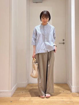 「RODE SKO（ロデスコ）のアイテム（バッグ）」を使った、yokoo さん（レディース・156cm）の春コーディネート