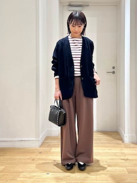 「アイテム（ノーカラージャケット、ブラック系）」を使った、yokoo さん（レディース・156cm）の秋コーディネート